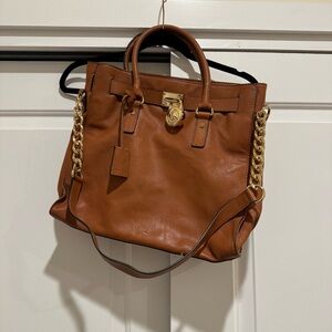 Michael Kors Hamilton leather tote *DAMAGED*